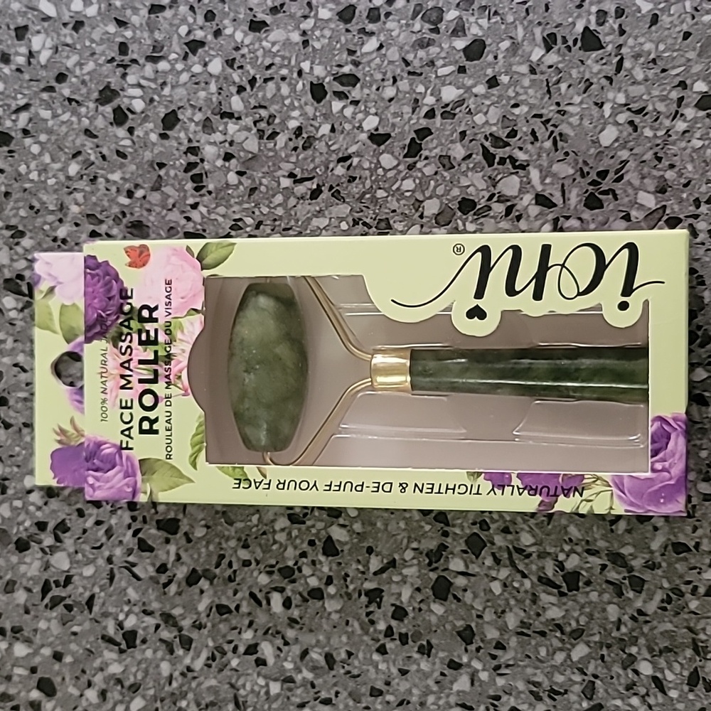 Natural Jade face massage roller